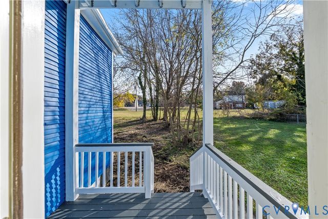 22 Corling St, Petersburg, VA 23803