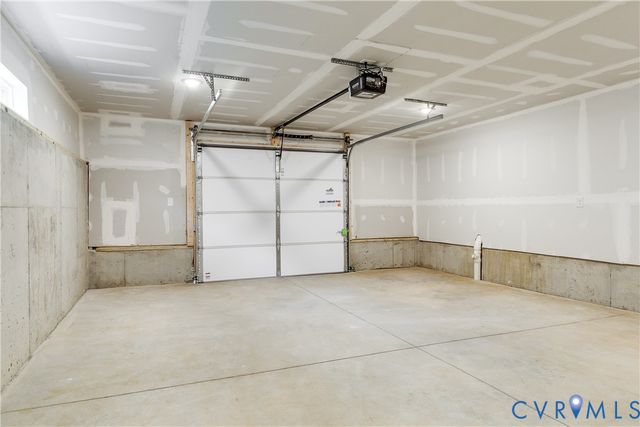 2015 3rd Ave, Richmond, VA 23222