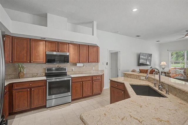 1331 TRIMARAN PLACE, Trinity, FL 34655