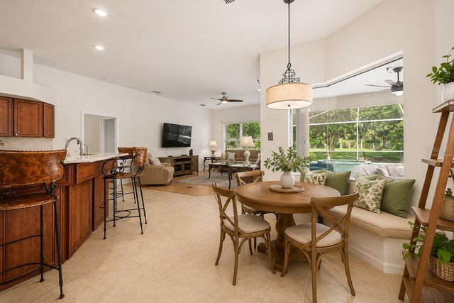 1331 TRIMARAN PLACE, Trinity, FL 34655