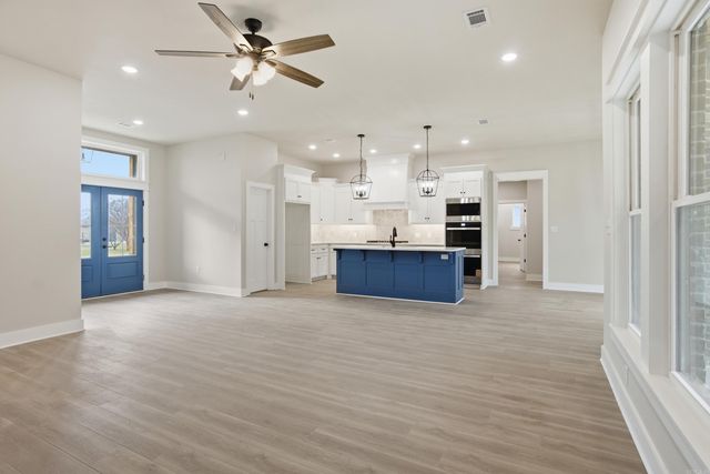 65 Emerald Lane, Greers Ferry, AR 72067