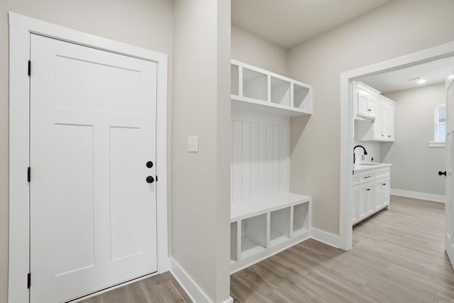 65 Emerald Lane, Greers Ferry, AR 72067