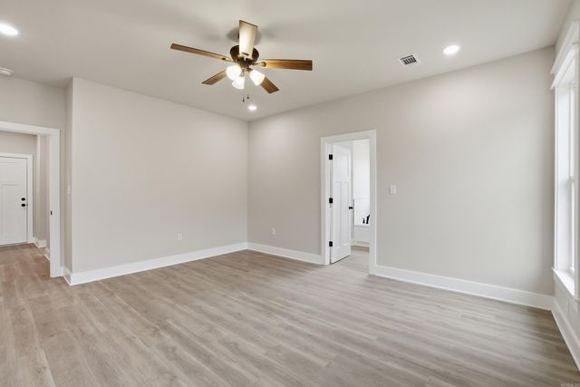 65 Emerald Lane, Greers Ferry, AR 72067