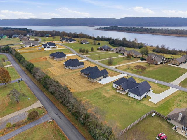 65 Emerald Lane, Greers Ferry, AR 72067