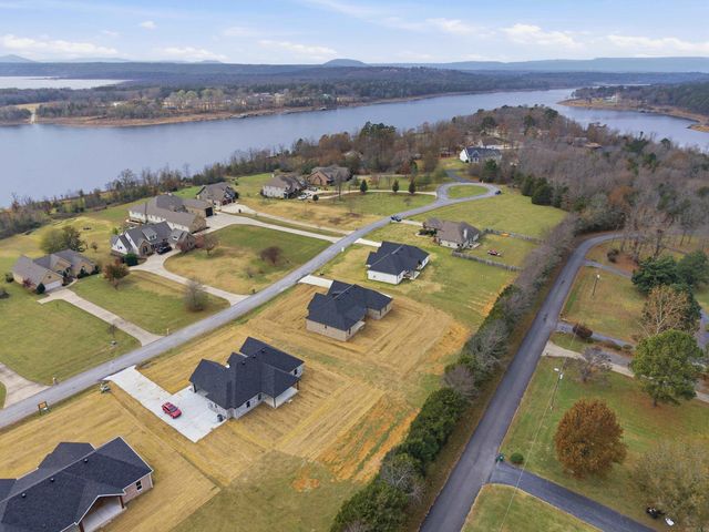 65 Emerald Lane, Greers Ferry, AR 72067