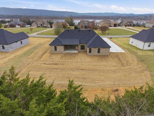 65 Emerald Lane, Greers Ferry, AR 72067