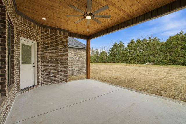 65 Emerald Lane, Greers Ferry, AR 72067