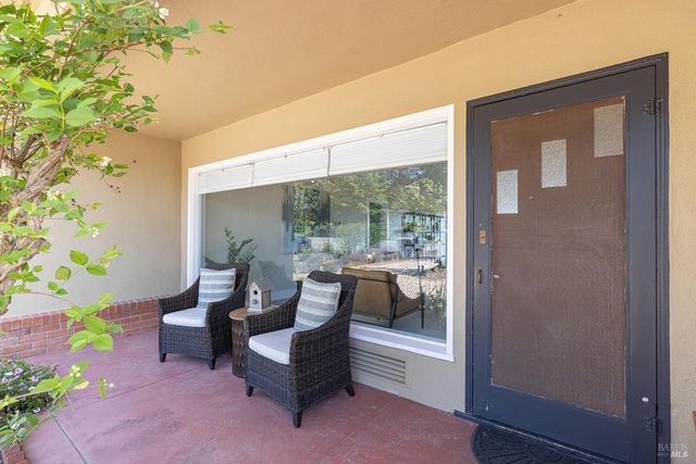 1365 Grandview Rd, Sebastopol, CA 95472