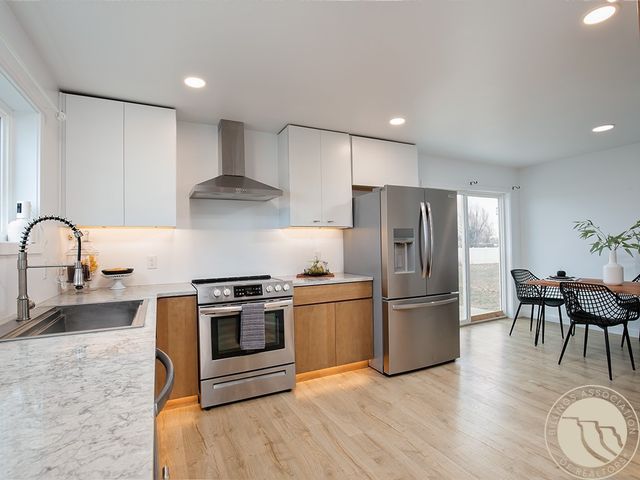 703 S 80th STREET W, Billings, MT 59106