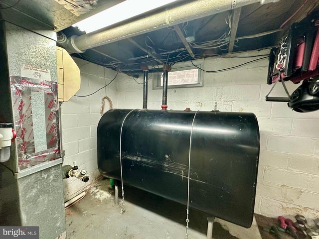 4305 N DELAWARE DR, Easton, PA 18040