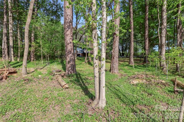 225 Midway Road, Statesville, NC 28625