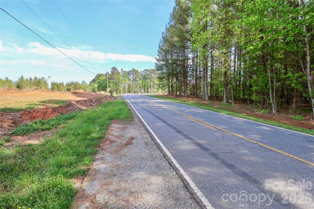 225 Midway Road, Statesville, NC 28625