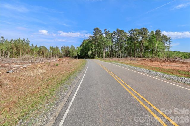 225 Midway Road, Statesville, NC 28625