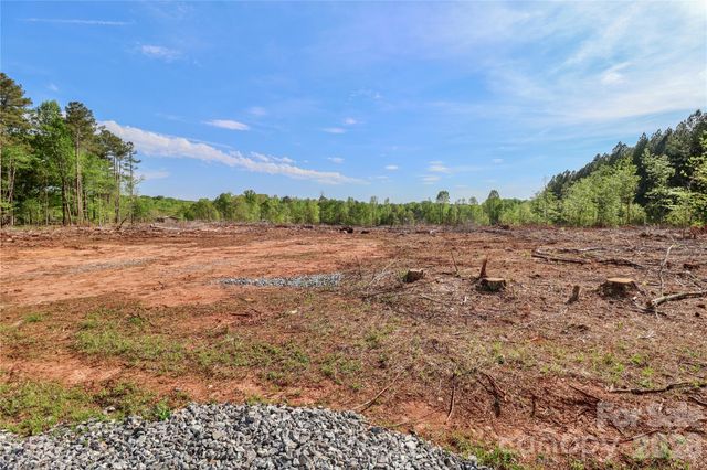 225 Midway Road, Statesville, NC 28625