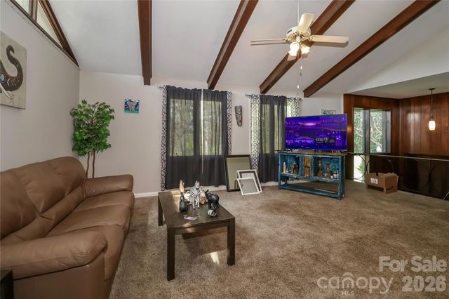 225 Midway Road, Statesville, NC 28625