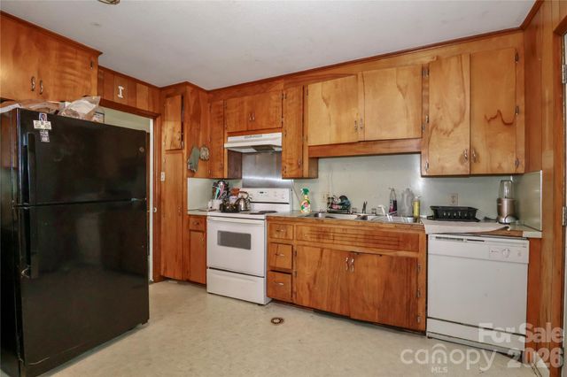 225 Midway Road, Statesville, NC 28625
