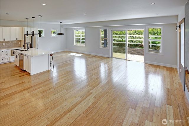 1458 Larkspur Lane, Camano Island, WA 98282