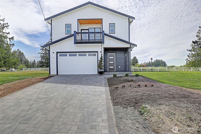 1458 Larkspur Lane, Camano Island, WA 98282