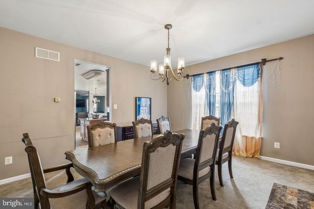 211 TOLLGATE RD, Quakertown, PA 18951