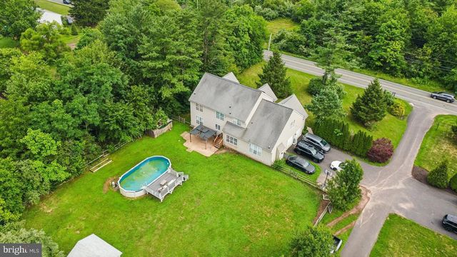 211 TOLLGATE RD, Quakertown, PA 18951