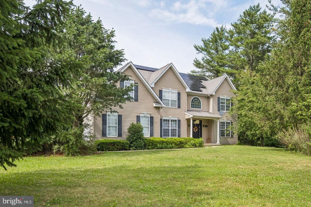 211 TOLLGATE RD, QUAKERTOWN, PA 18951 — photo 3