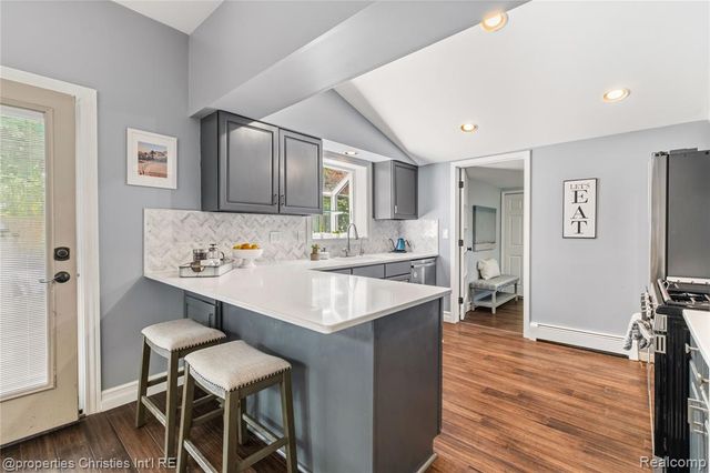 46063 Neeson Street, Northville, MI 48167