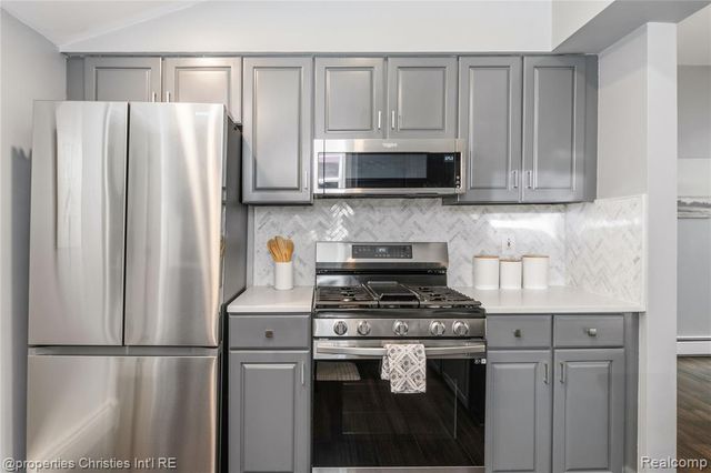 46063 Neeson Street, Northville, MI 48167