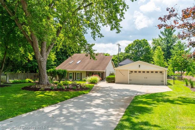 46063 Neeson Street, Northville, MI 48167
