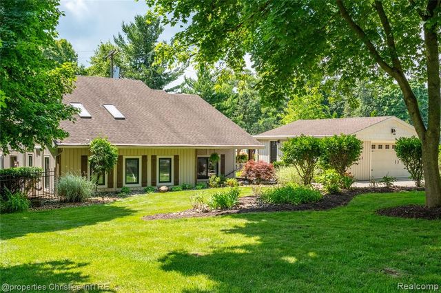 46063 Neeson Street, Northville, MI 48167