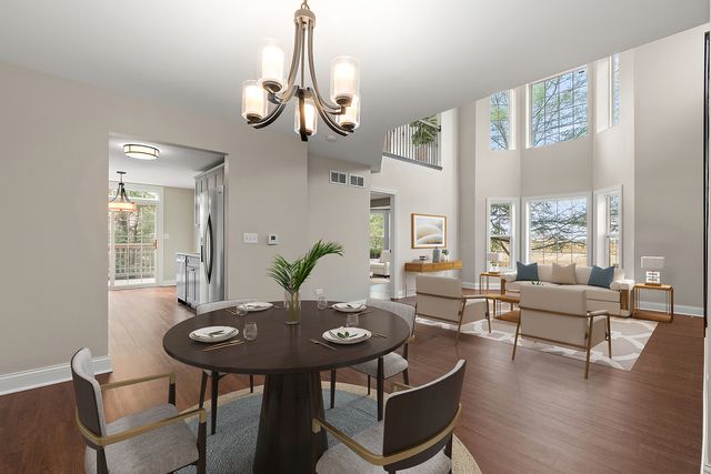 16150 Hillcrest Circle, Orland Park, IL 60467