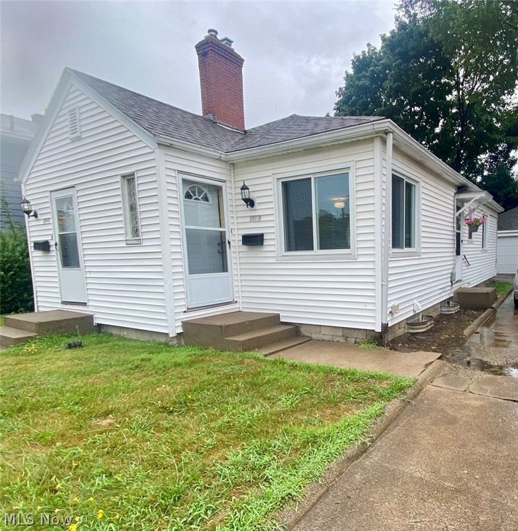 1093 N Main Street, Akron, OH 44310