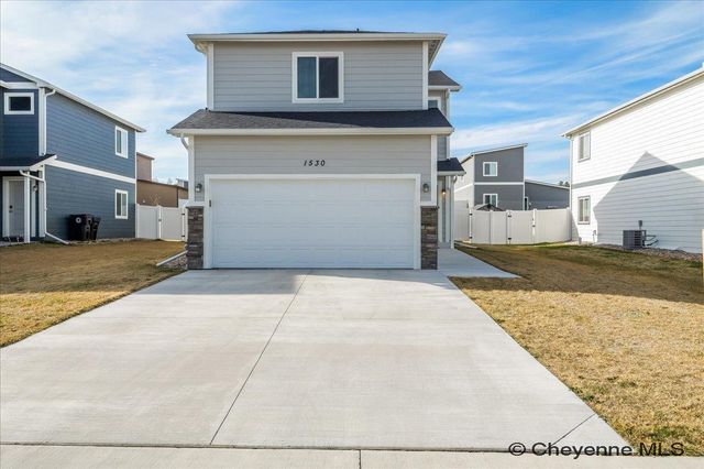 1530 ALYSSAELAINE DR, Cheyenne, WY 82007