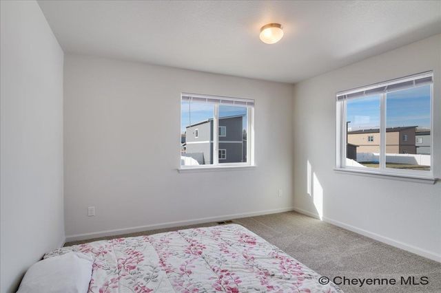 1530 ALYSSAELAINE DR, Cheyenne, WY 82007