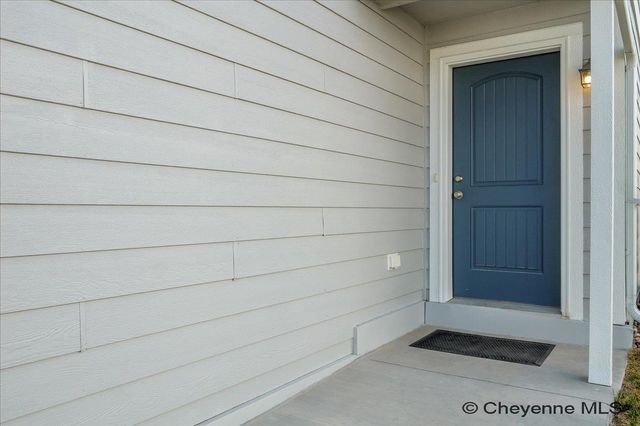 1530 ALYSSAELAINE DR, Cheyenne, WY 82007