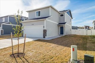 1530 ALYSSAELAINE DR, Cheyenne, WY 82007
