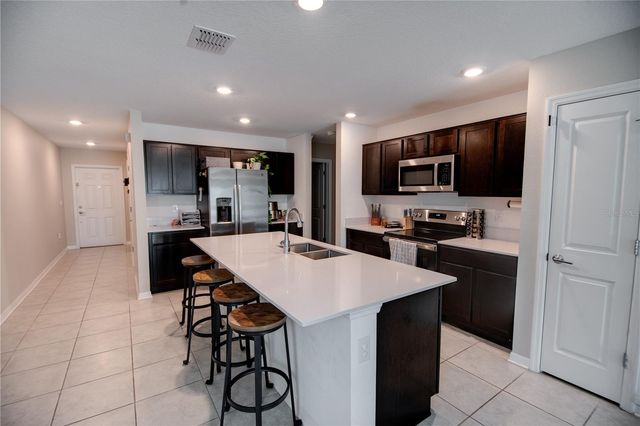 4302 SUNNY CREEK PLACE, Kissimmee, FL 34746