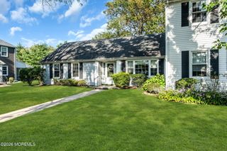 57 Fairfield Lane E, Monroe, NJ 08831