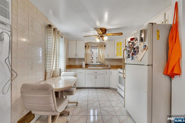 347 Mansfield Avenue, Secaucus, NJ 07094