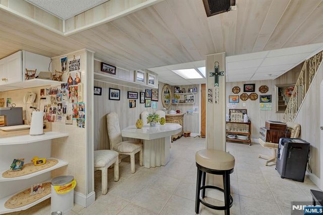 347 Mansfield Avenue, Secaucus, NJ 07094