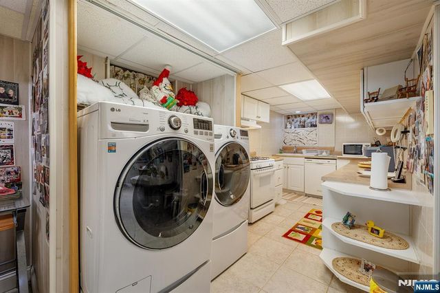 347 Mansfield Avenue, Secaucus, NJ 07094