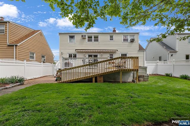 347 Mansfield Avenue, Secaucus, NJ 07094