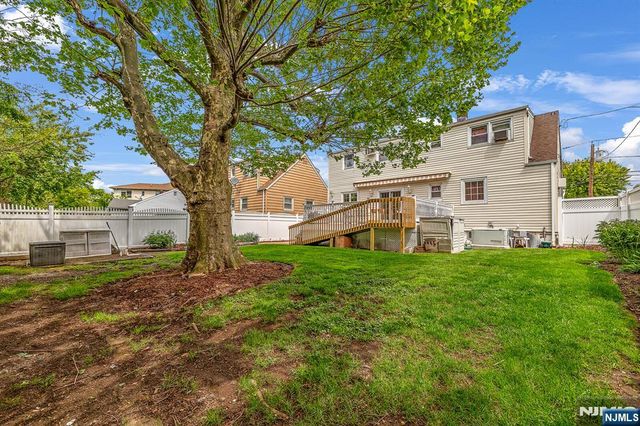 347 Mansfield Avenue, Secaucus, NJ 07094