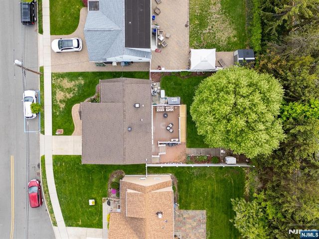 347 Mansfield Avenue, Secaucus, NJ 07094