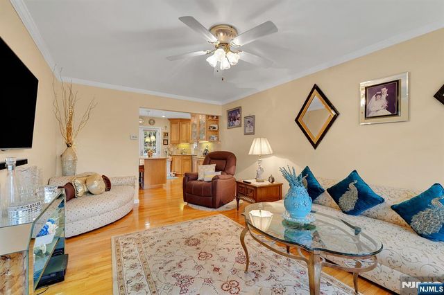 347 Mansfield Avenue, Secaucus, NJ 07094