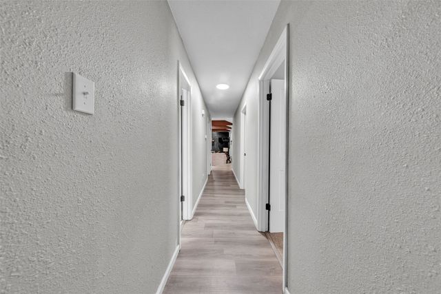 1908 Thousand Oaks Drive, Burleson, TX 76028