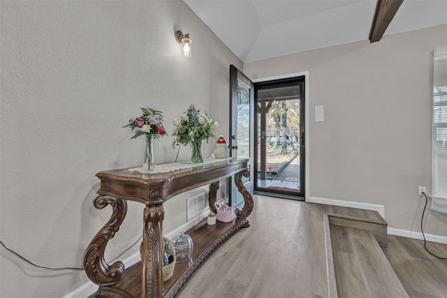 1908 Thousand Oaks Drive, Burleson, TX 76028