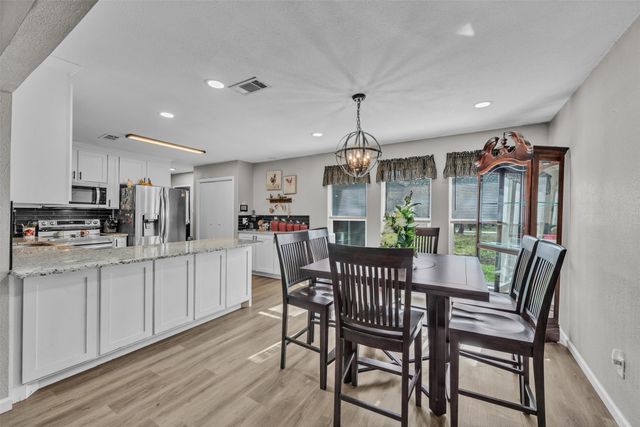 1908 Thousand Oaks Drive, Burleson, TX 76028