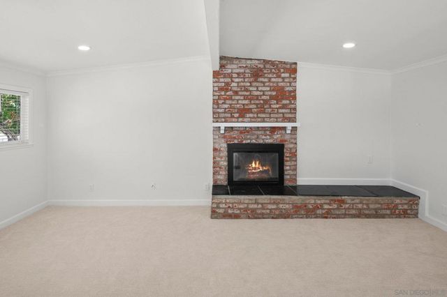 5164 Chateau Dr, San Diego, CA 92117
