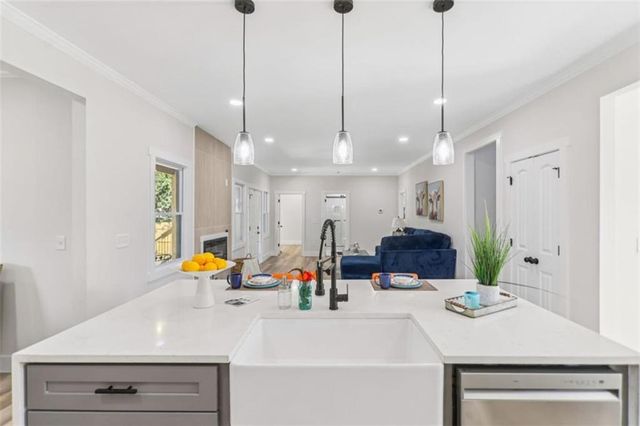 1400 Bouldercrest Road, Atlanta, GA 30316