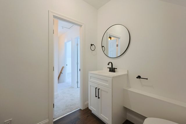 21 Irving St, Bellingham, MA 02019